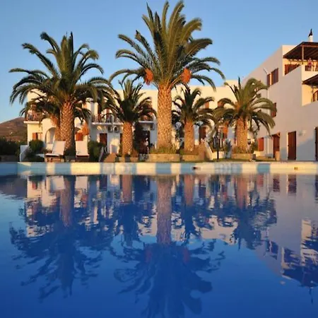 Eri Hotel 3*